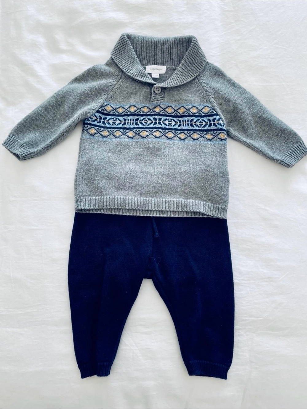 Angel Dear Infant Sweater & Pant Set (size 6-12m)